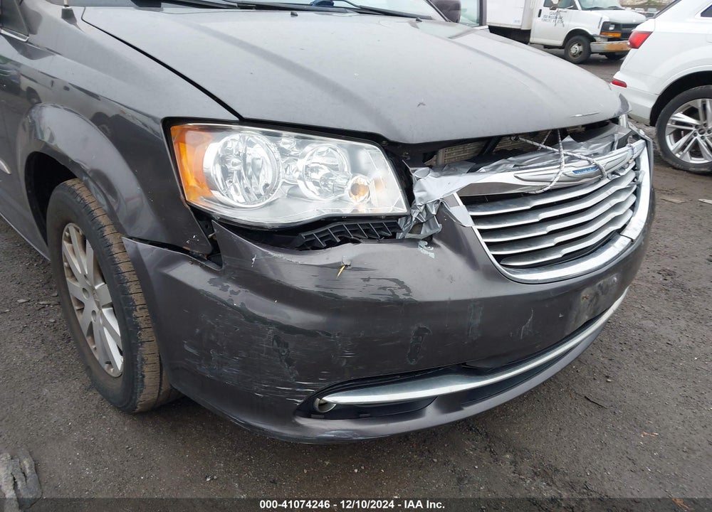 2015 CHRYSLER TOWN & COUNTRY TOURING VIN: 2C4RC1BG7FR636704