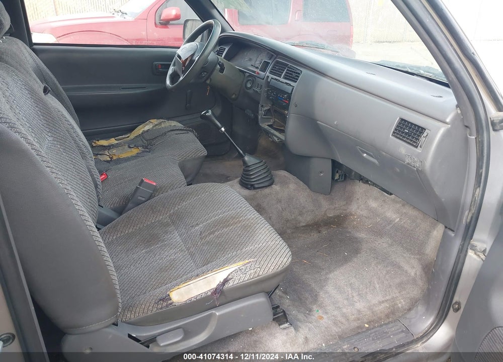 1996 TOYOTA T100 XTRACAB VIN: JT4TN12D5T0018647