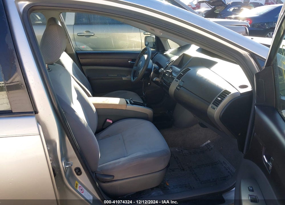 2005 TOYOTA PRIUS VIN: JTDKB20U657004781