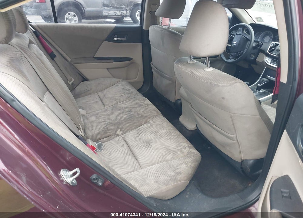 2015 HONDA ACCORD VIN: 1HGCR2F39FA093704