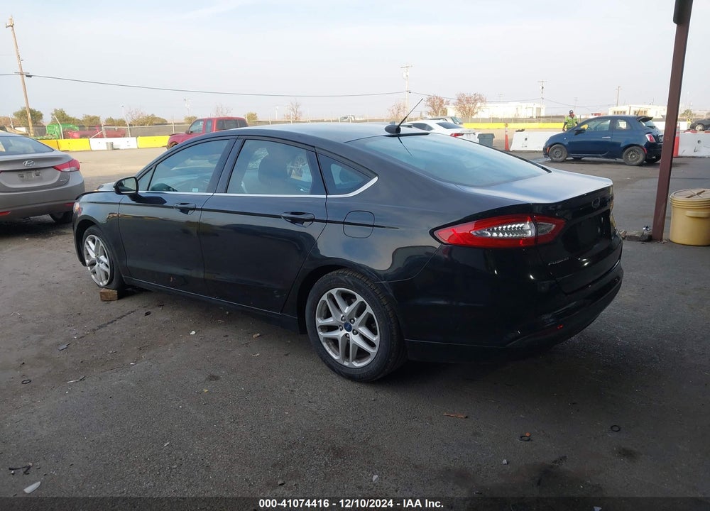 2015 FORD FUSION SE VIN: 3FA6P0HDXFR115197