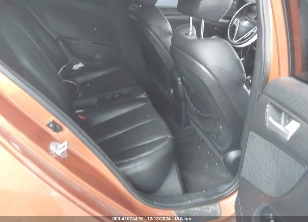 2014 HYUNDAI VELOSTER VIN: KMHTC6AE3EU190633