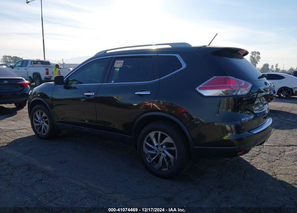 2015 NISSAN ROGUE SL VIN: 5N1AT2MV0FC838156