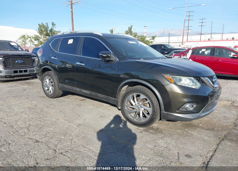 2015 NISSAN ROGUE SL VIN: 5N1AT2MV0FC838156