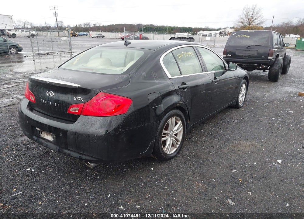 2011 INFINITI G37X VIN: JN1CV6AR2BM411221