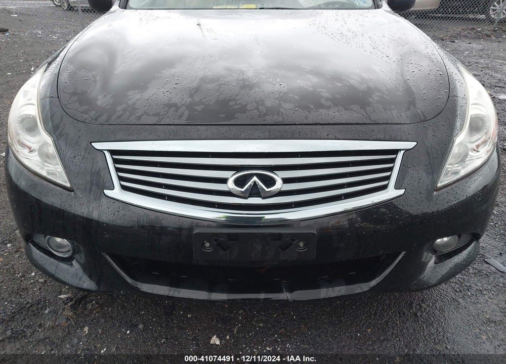 2011 INFINITI G37X VIN: JN1CV6AR2BM411221
