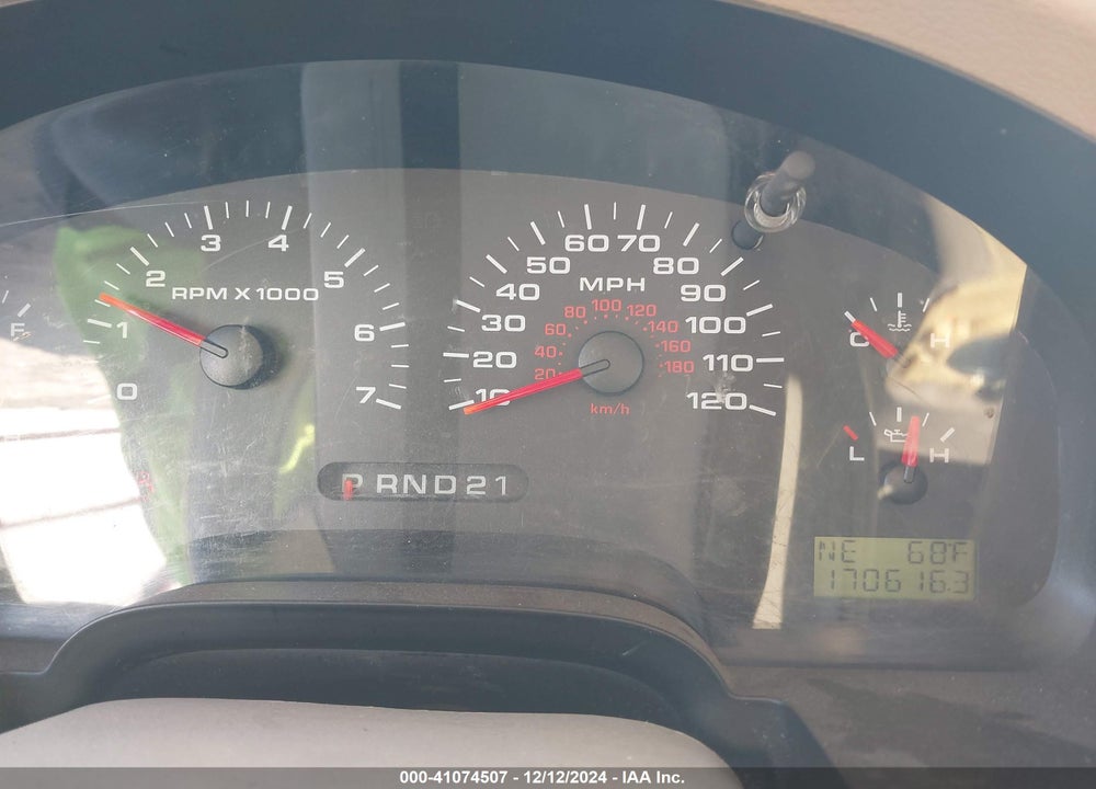 2006 FORD F-150 STX/XL/XLT VIN: 1FTRX12W06NA75562