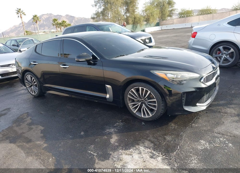 2018 KIA STINGER PREMIUM VIN: KNAE25LAXJ6021256