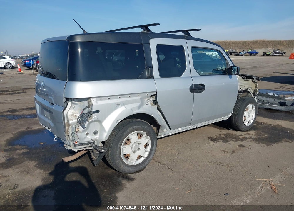 2010 HONDA ELEMENT LX VIN: 5J6YH1H32AL000995