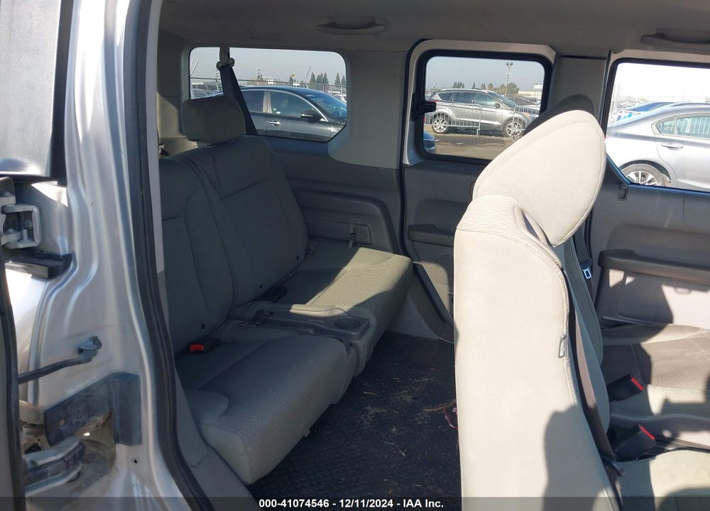 2010 HONDA ELEMENT LX VIN: 5J6YH1H32AL000995