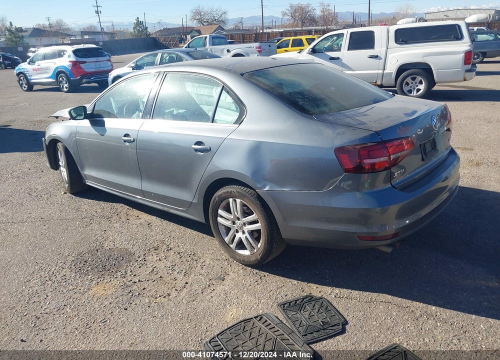 2017 VOLKSWAGEN JETTA 1.4T S VIN: 3VW2B7AJ2HM379172