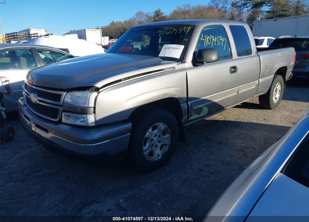 2007 CHEVROLET SILVERADO 1500 CLASSIC LT1 VIN: 2GCEK19Z571115828