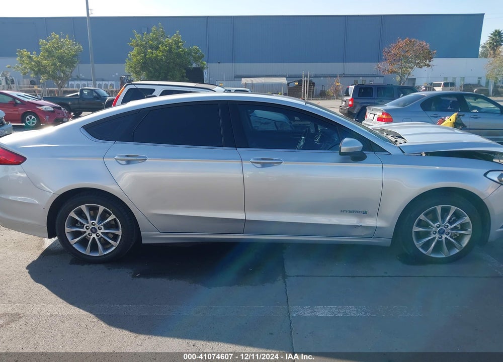 2017 FORD FUSION HYBRID SE VIN: 3FA6P0LU9HR373821