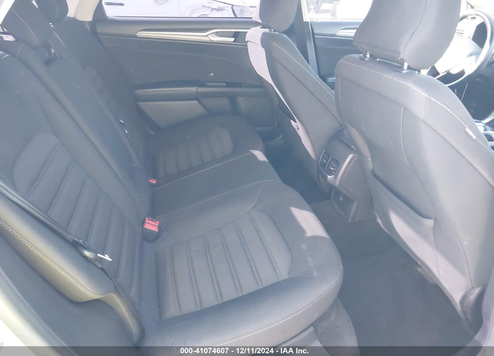 2017 FORD FUSION HYBRID SE VIN: 3FA6P0LU9HR373821