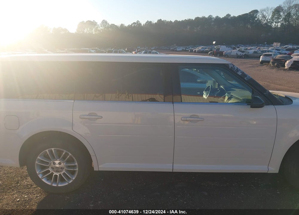 2013 FORD FLEX SEL VIN: 2FMGK5C89DBD38570