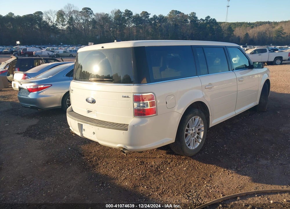 2013 FORD FLEX SEL VIN: 2FMGK5C89DBD38570