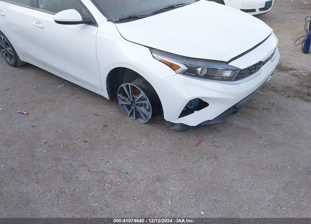 2024 KIA FORTE LXS VIN: 3KPF24AD6RE732201