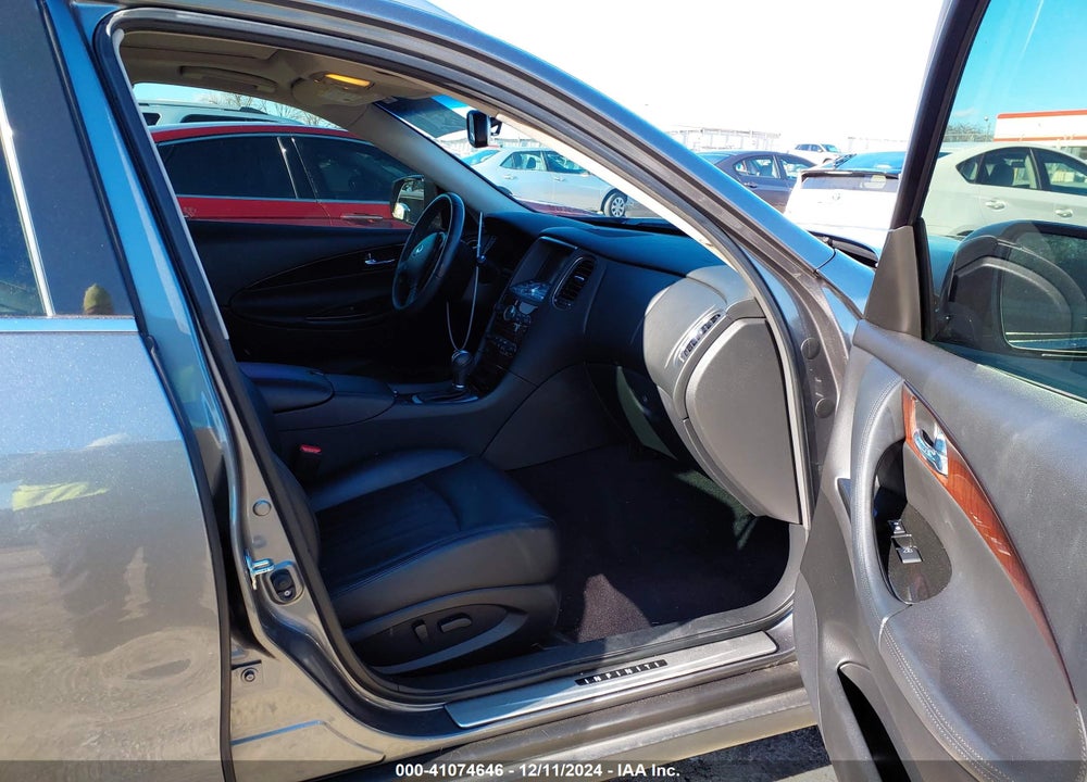 2017 INFINITI QX50 VIN: JN1BJ0RP3HM387771
