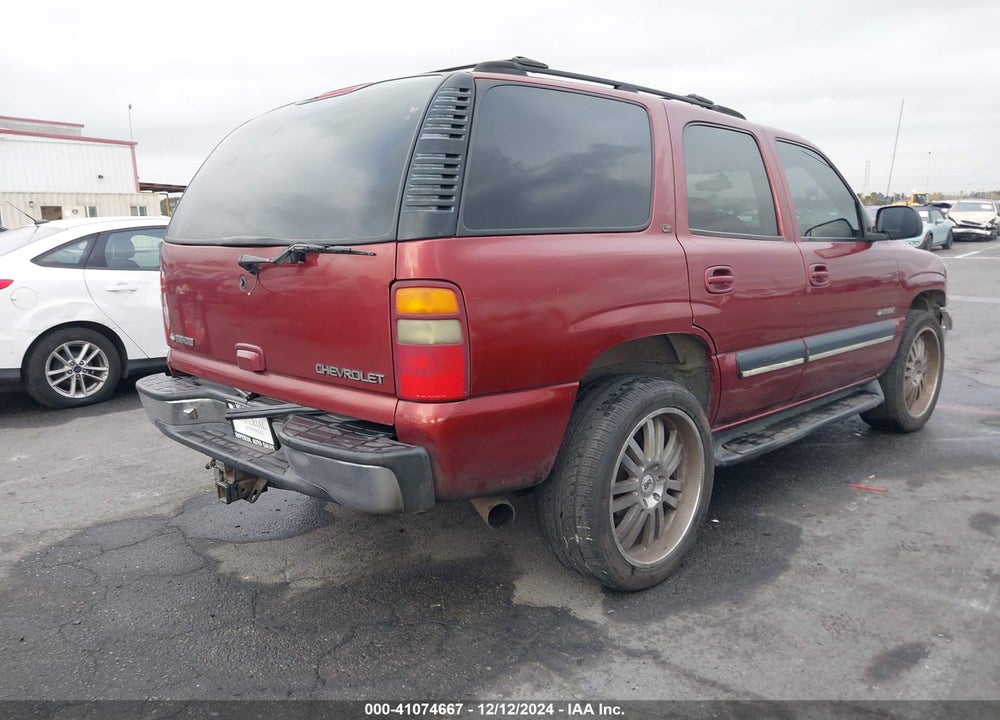2001 CHEVROLET TAHOE LT VIN: 1GNEC13T41R185683