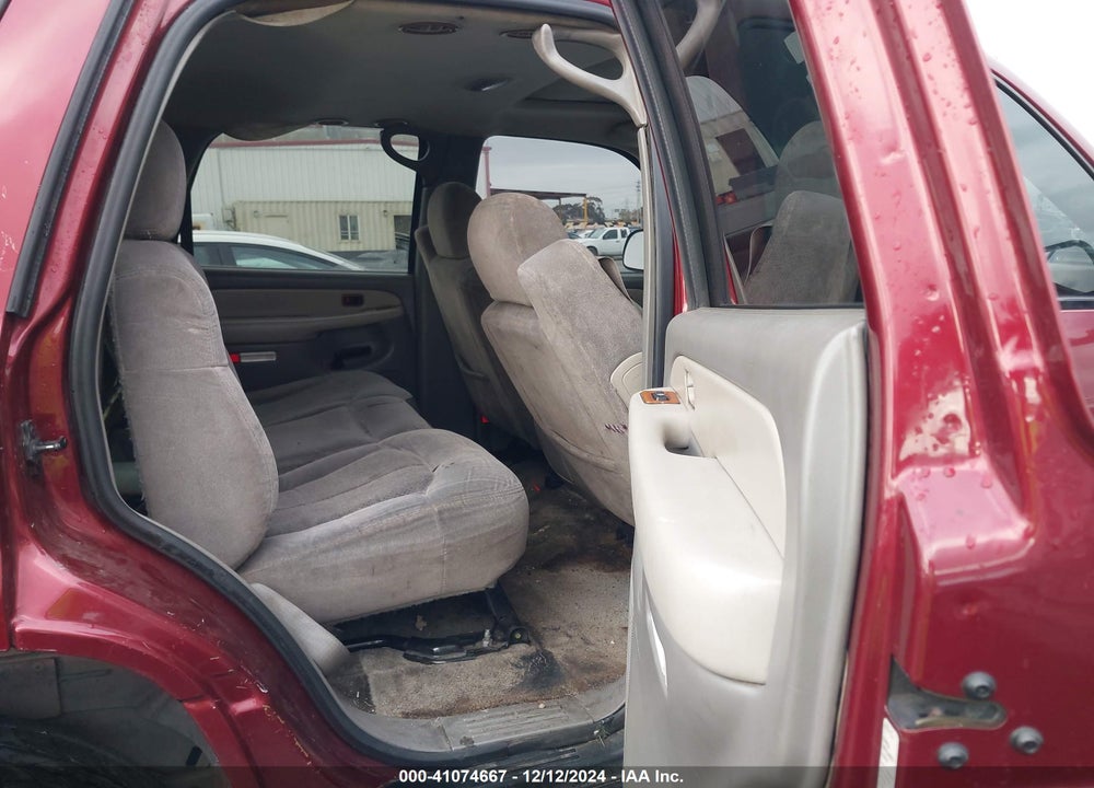 2001 CHEVROLET TAHOE LT VIN: 1GNEC13T41R185683