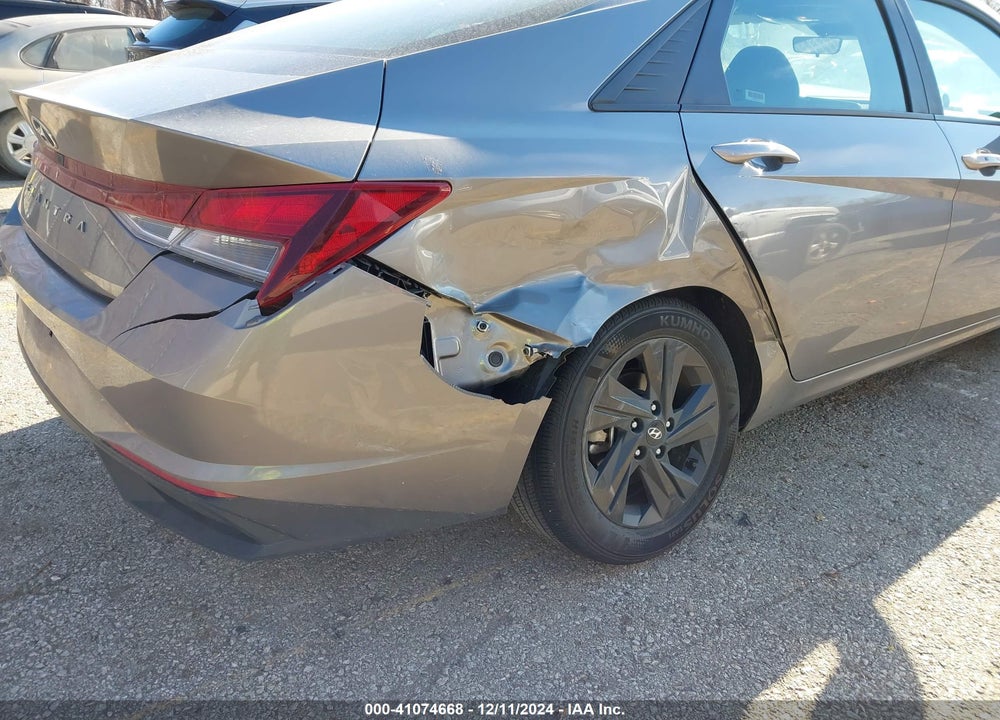 2023 HYUNDAI ELANTRA SEL VIN: KMHLM4AG6PU604476