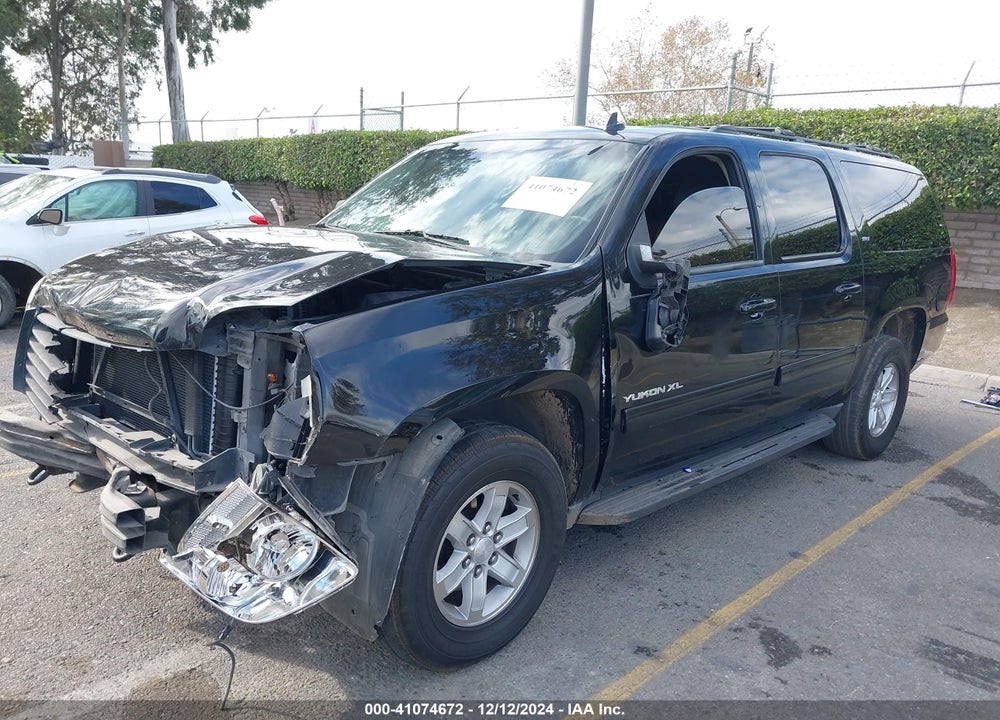 2013 GMC YUKON XL 1500 SLT VIN: 1GKS1KE02DR126716
