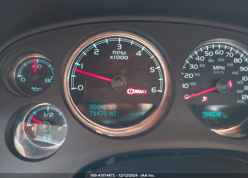 2013 GMC YUKON XL 1500 SLT VIN: 1GKS1KE02DR126716