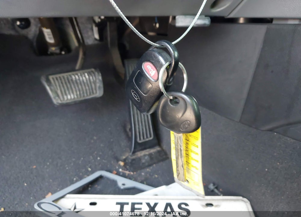 2014 HYUNDAI SONATA VIN: 5NPEB4AC4EH872773