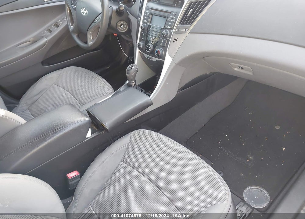 2014 HYUNDAI SONATA VIN: 5NPEB4AC4EH872773