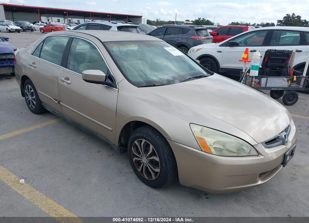 2004 HONDA ACCORD 2.4 LX VIN: 1HGCM56324A016038