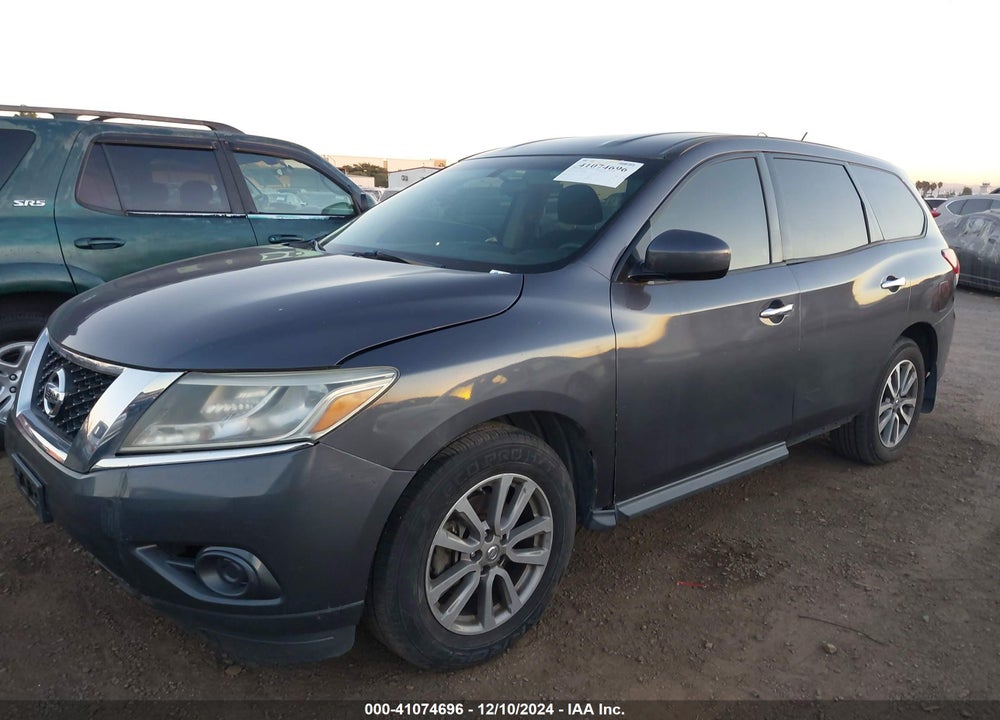 2014 NISSAN PATHFINDER S VIN: 5N1AR2MN2EC639526