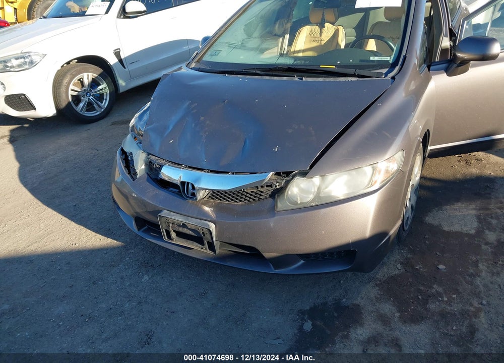 2011 HONDA CIVIC LX VIN: 2HGFA1F58BH531849