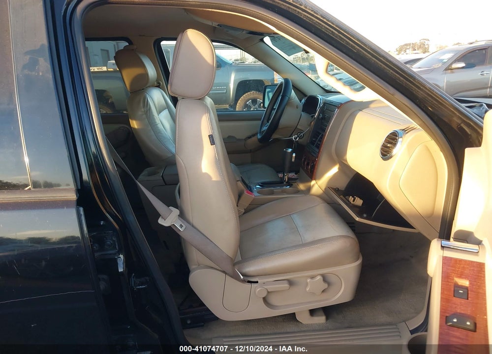 2008 FORD EXPLORER EDDIE BAUER VIN: 1FMEU64E38UA50586