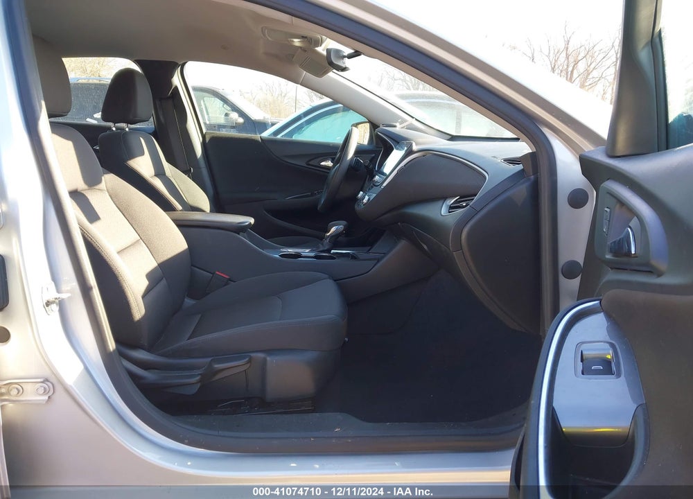 2022 CHEVROLET MALIBU FWD LT VIN: 1G1ZD5ST3NF131582