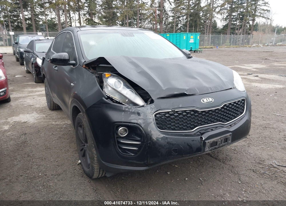 2018 KIA SPORTAGE LX VIN: KNDPMCAC0J7469305
