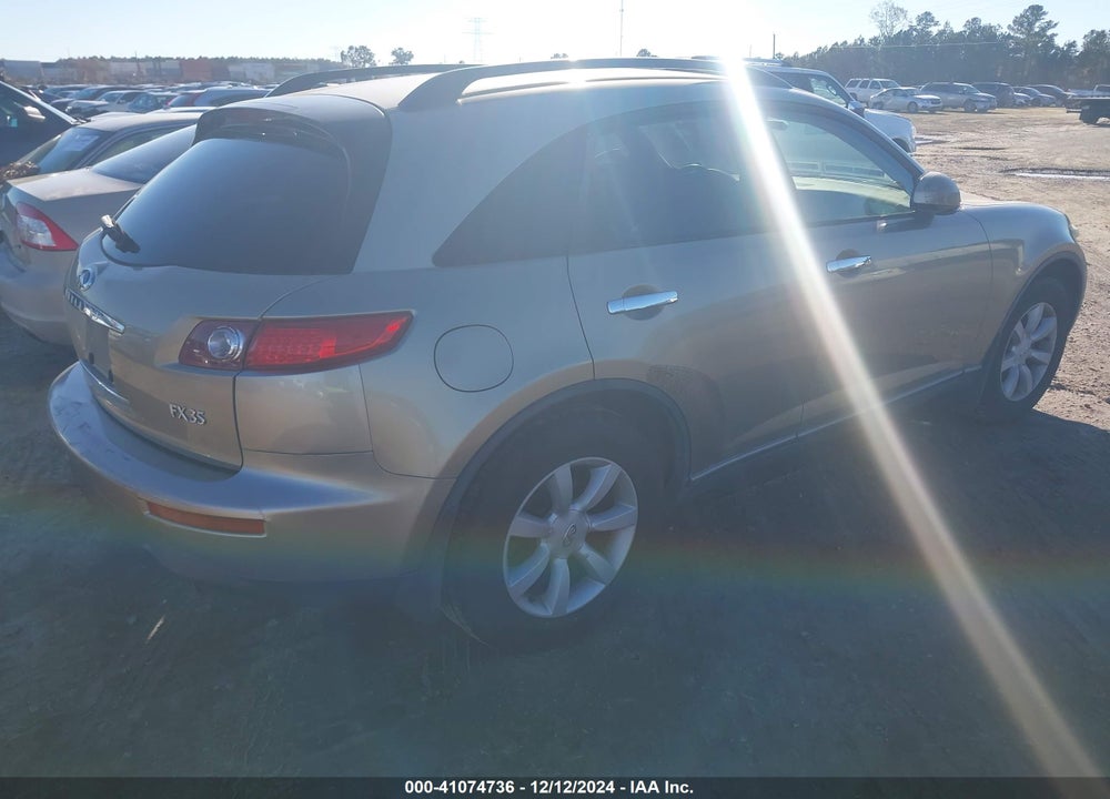 2004 INFINITI FX35 VIN: JNRAS08W14X211857