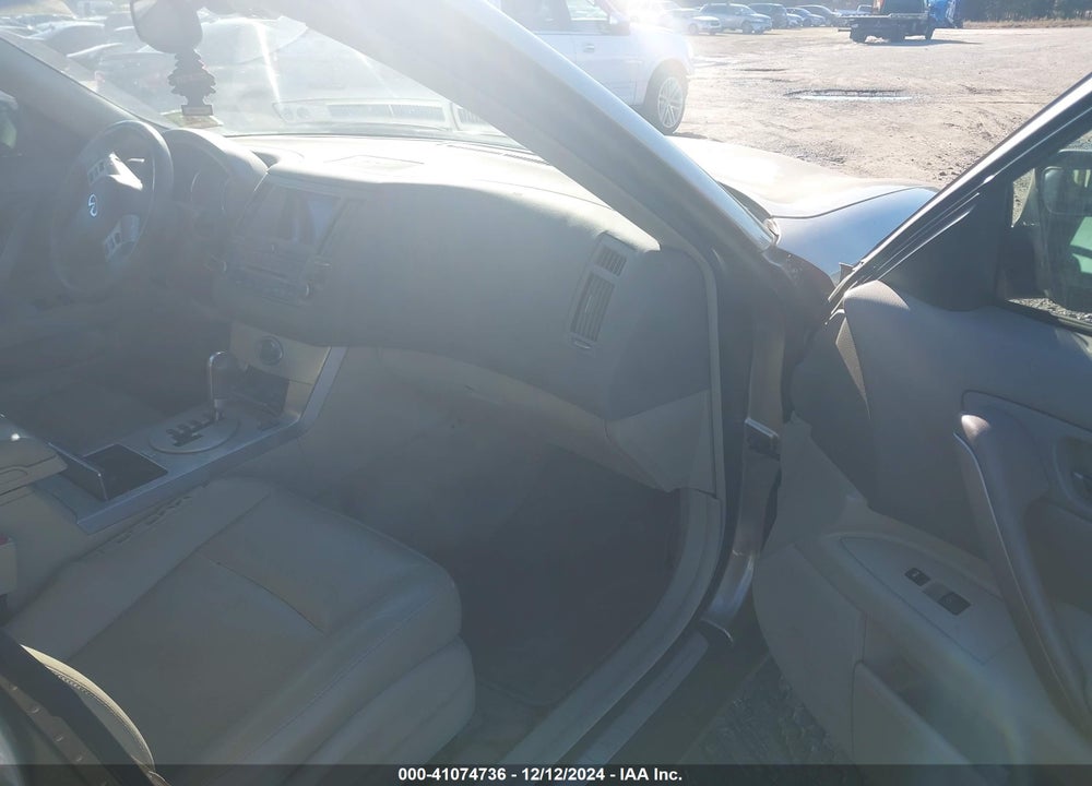 2004 INFINITI FX35 VIN: JNRAS08W14X211857