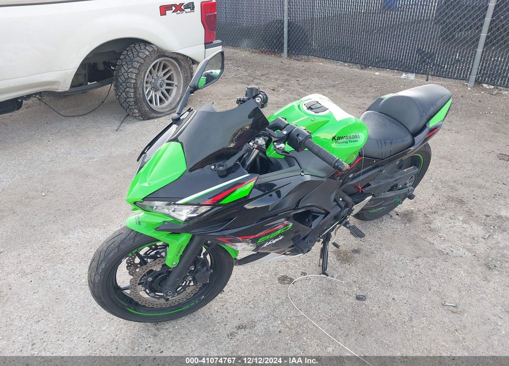 2022 KAWASAKI EX650 M VIN: ML5EXEM1XNDA65291