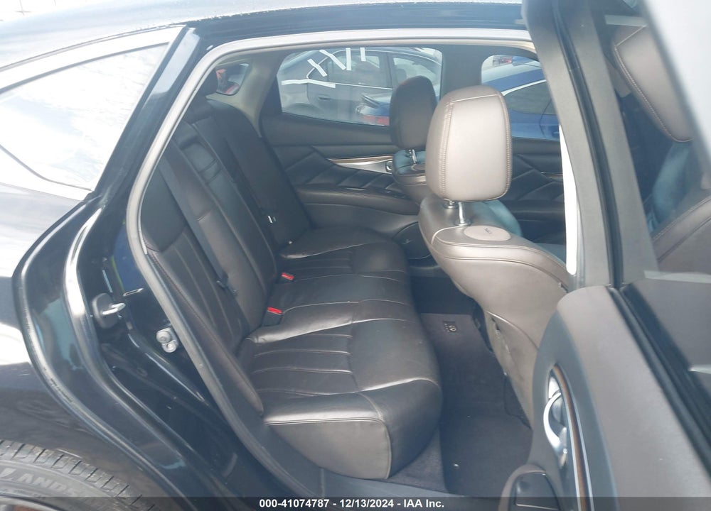 2012 INFINITI M37X VIN: JN1BY1AR1CM391650
