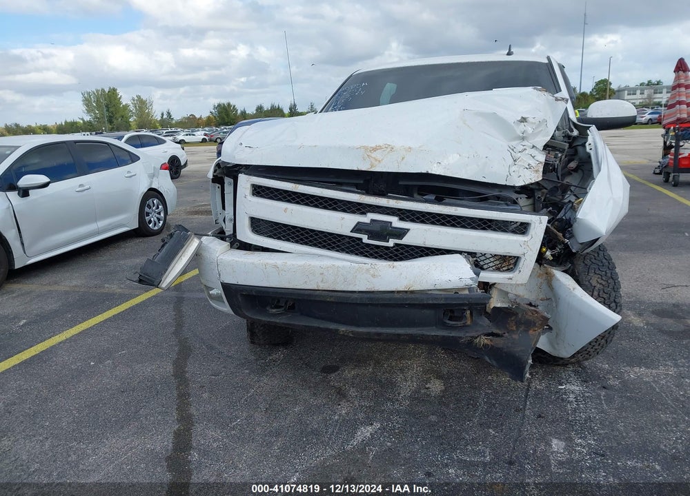 2007 CHEVROLET SILVERADO VIN: 3GCEK13M17G514157