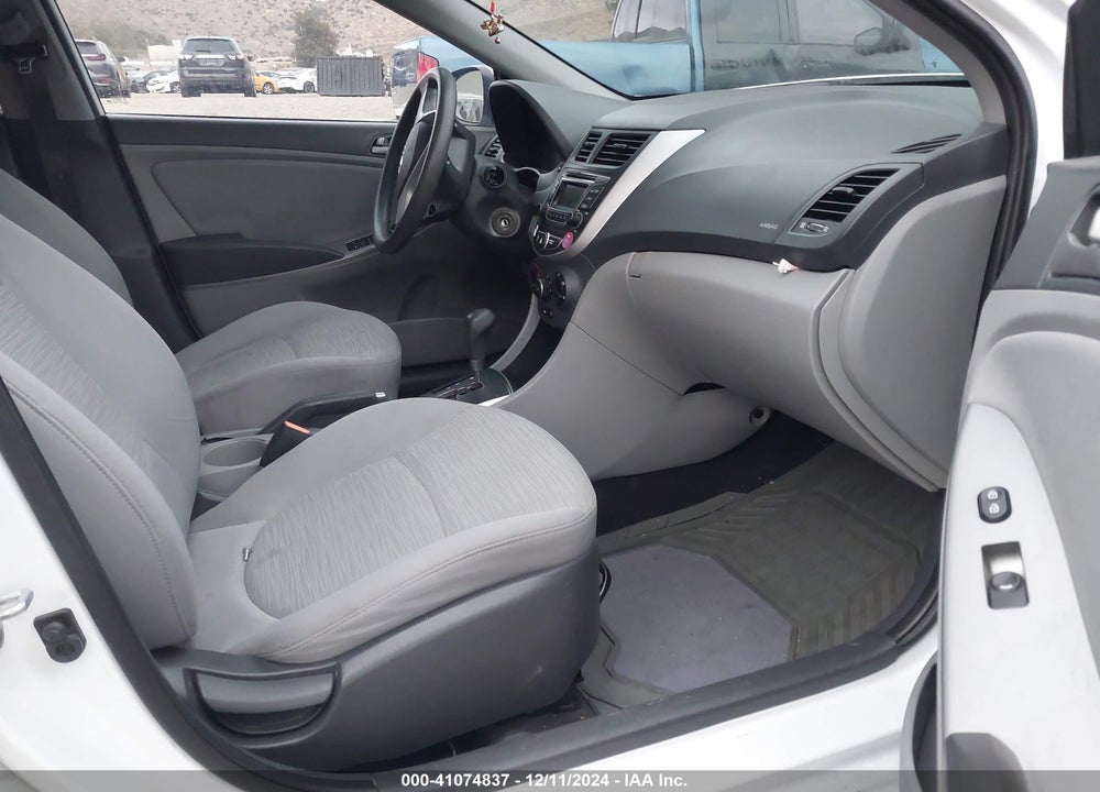 2017 HYUNDAI ACCENT SE VIN: KMHCT4AE7HU235047