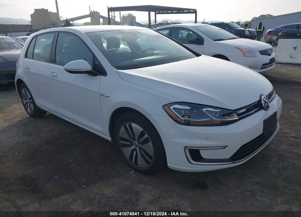 2017 VOLKSWAGEN E-GOLF VIN: WVWPR7AU3HW950215