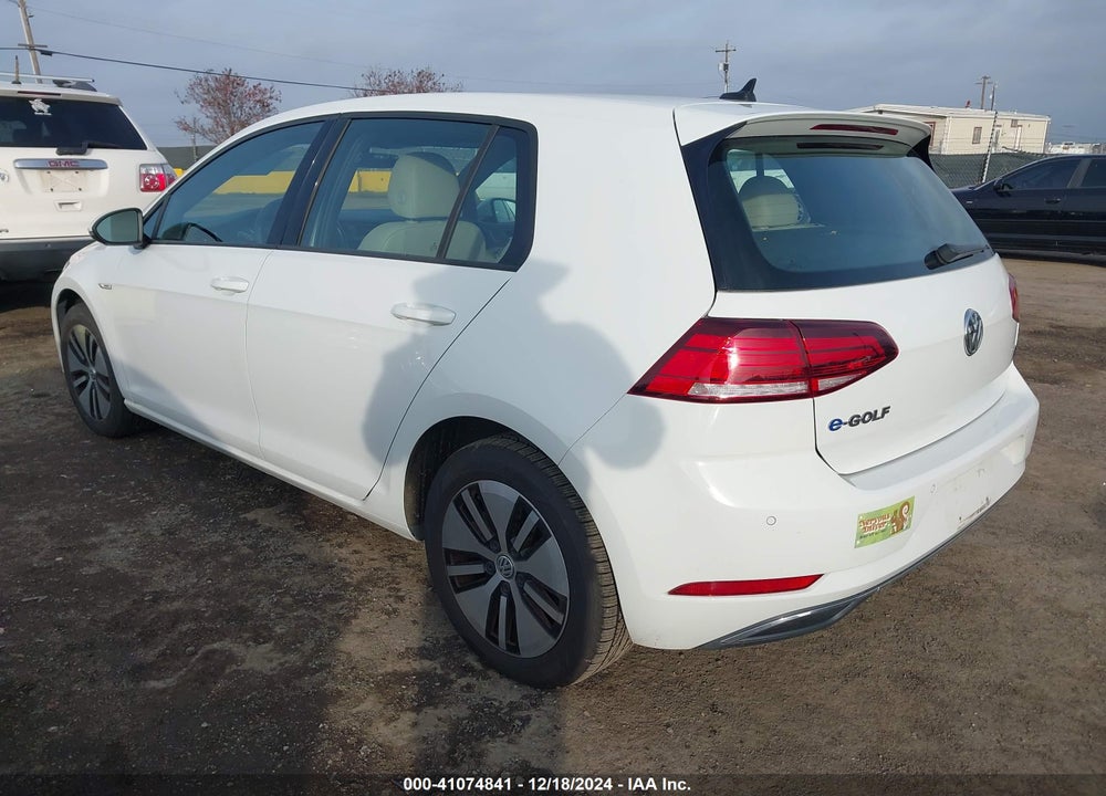 2017 VOLKSWAGEN E-GOLF VIN: WVWPR7AU3HW950215