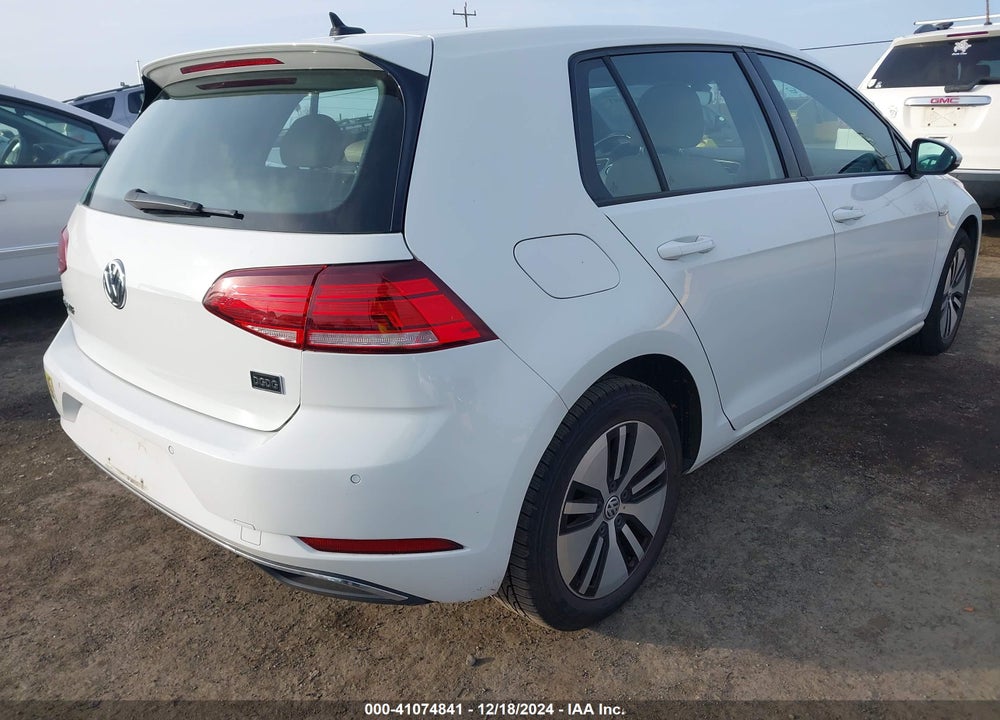 2017 VOLKSWAGEN E-GOLF VIN: WVWPR7AU3HW950215
