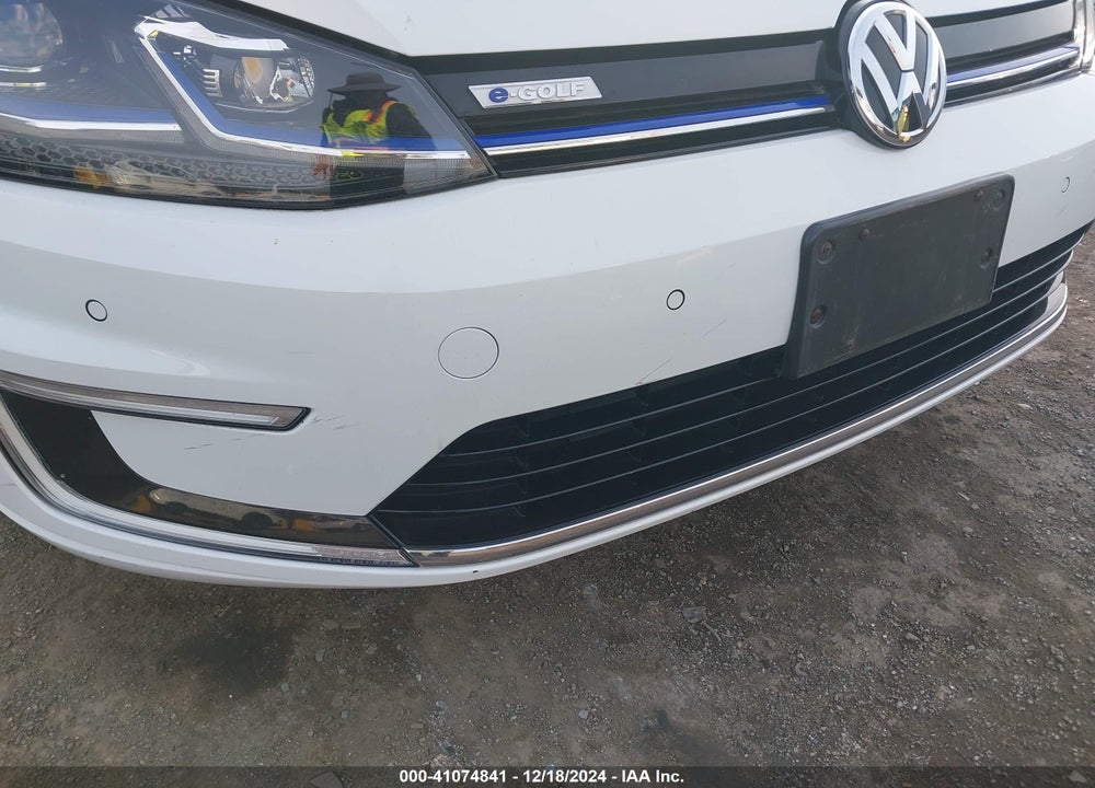 2017 VOLKSWAGEN E-GOLF VIN: WVWPR7AU3HW950215