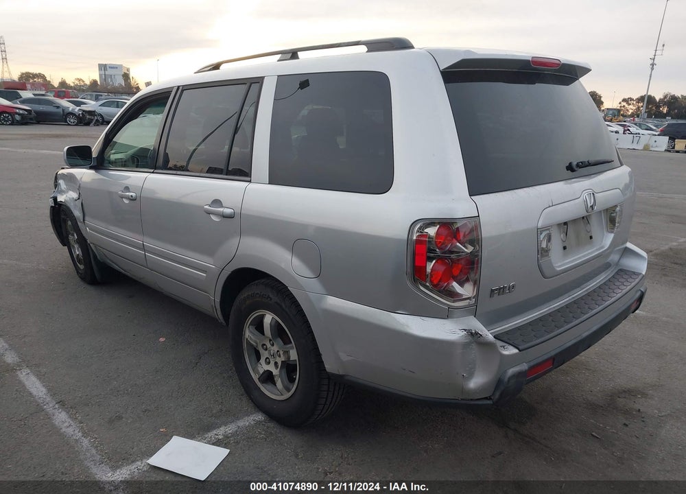 2006 HONDA PILOT EX-L VIN: 5FNYF285X6B049309