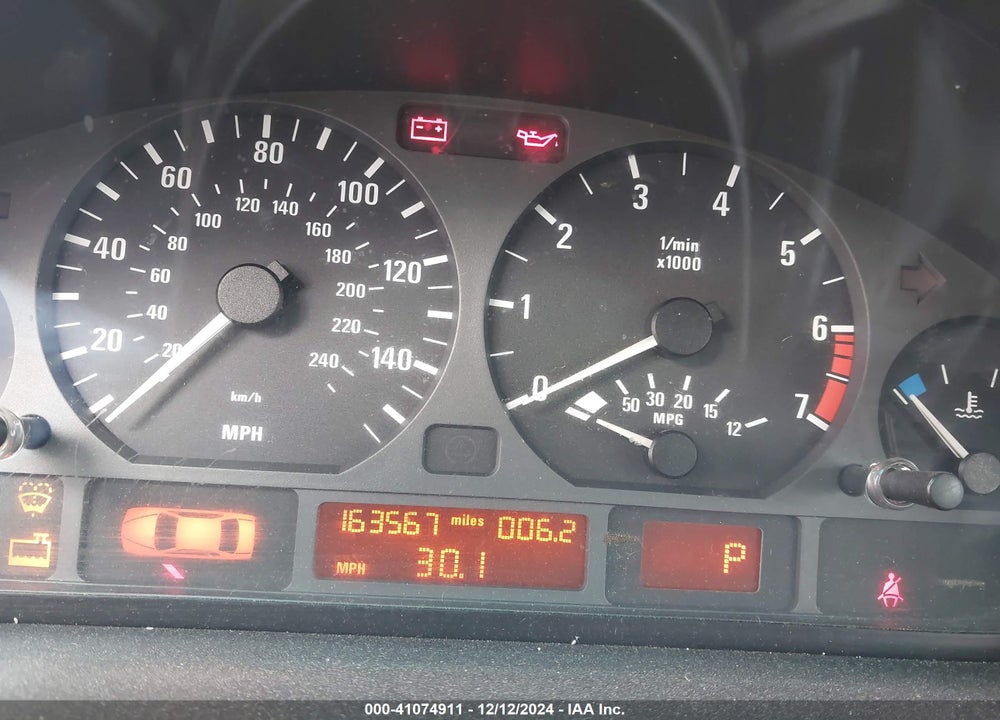 2003 BMW 325IT VIN: WBAAX13483PJ00425