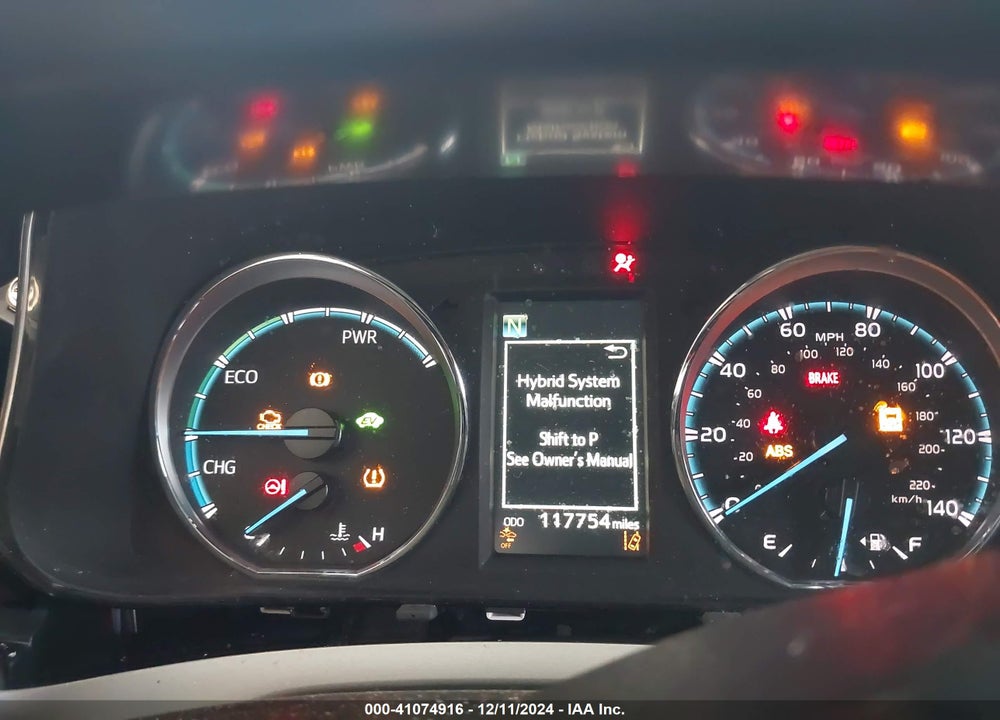 2017 TOYOTA RAV4 HYBRID XLE VIN: JTMRJREV5HD139879