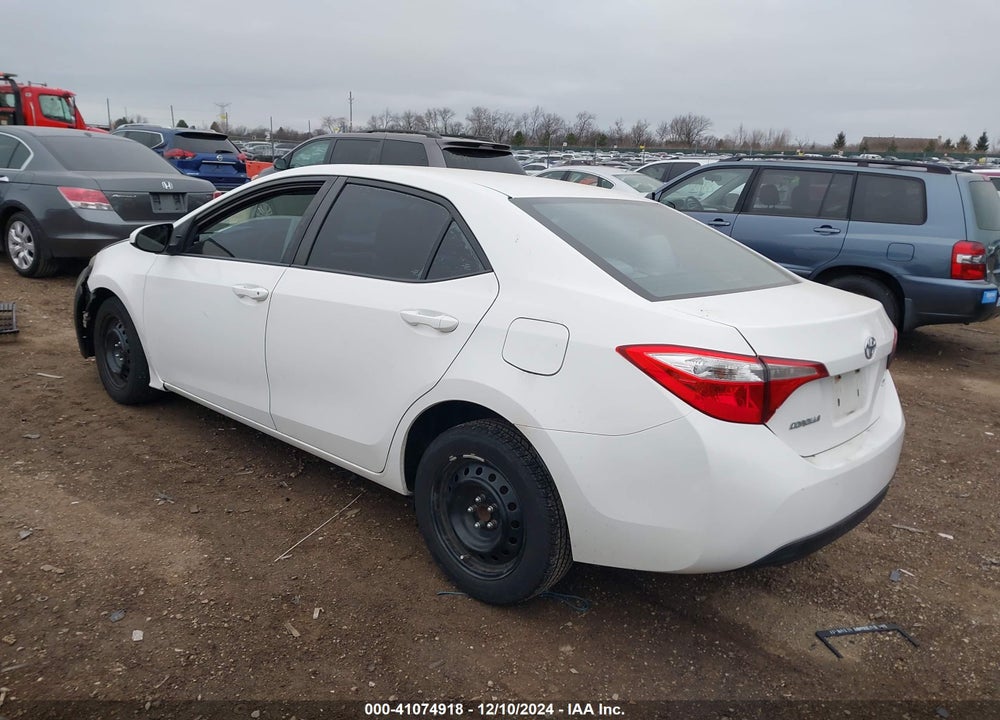 2015 TOYOTA COROLLA LE VIN: 5YFBURHE8FP221863