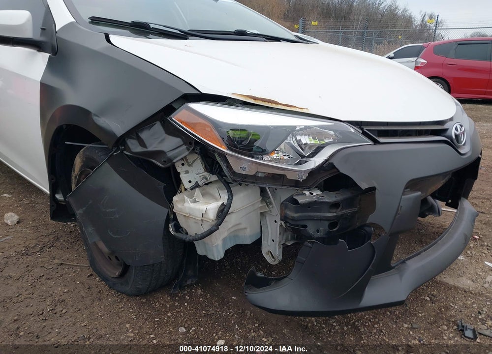 2015 TOYOTA COROLLA LE VIN: 5YFBURHE8FP221863